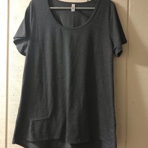 XL Lularoe Classic-T
